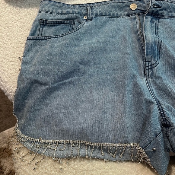 Plus Size 20 Forever 21 Blue Jean Rhinestone Shorts - Picture 3 of 8